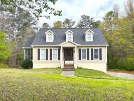 featured image of 492 River North Blvd