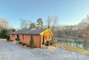 185 Lake Mist Dr - Photo 1 of 1