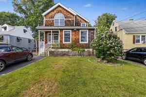 featured image of 74 Myrtle Street Ext