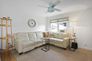 51 Indian Neck Ave - Photo 1 of 1
