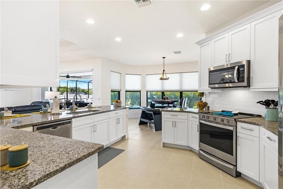 5129 Sw 16th Pl - Photo 6 of 15