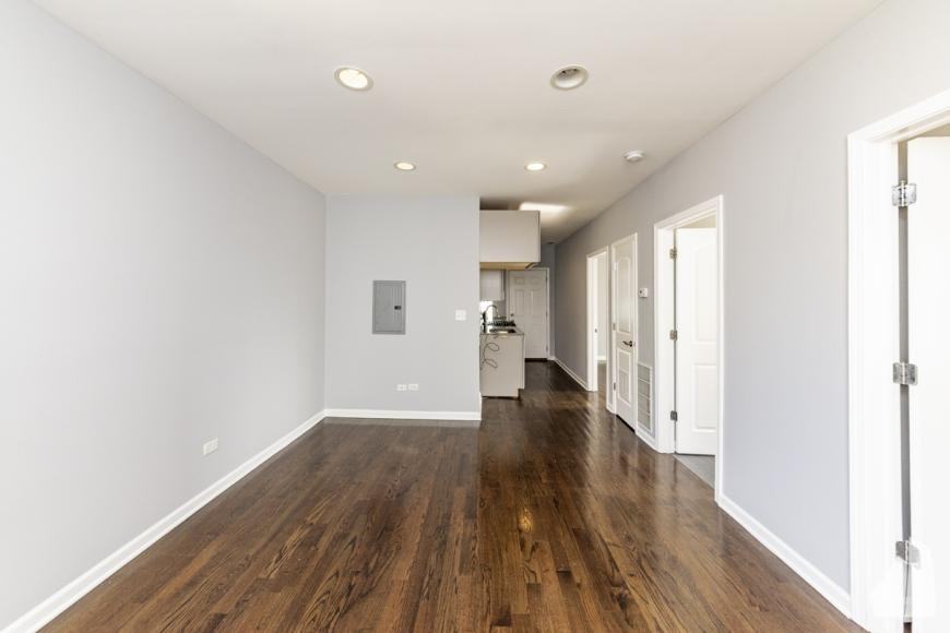 1012 S !st Ave - Photo 2 of 9