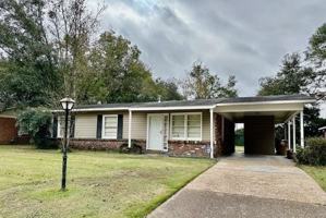 featured image of 3207 Ralston Rd