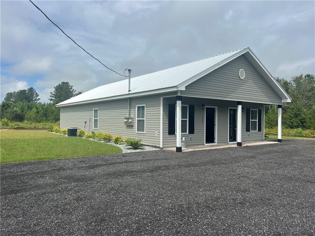 1518 Swamp Rd Se - Photo 4 of 19