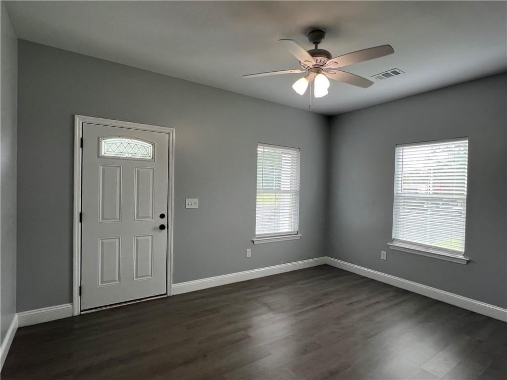 1518 Swamp Rd Se - Photo 7 of 19