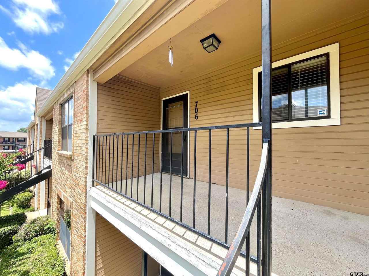 400 W South Town Dr - Photo 2 of 24