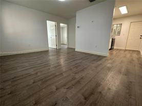 3156 Mary St #C - Photo 1 of 1