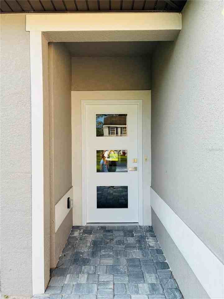 4 Sleigh Bell Pl #A - Photo 2 of 30