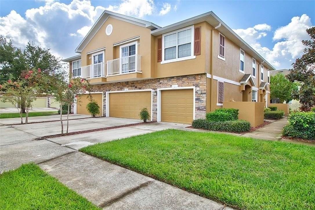 546 52nd Ave N - Photo 2 of 34