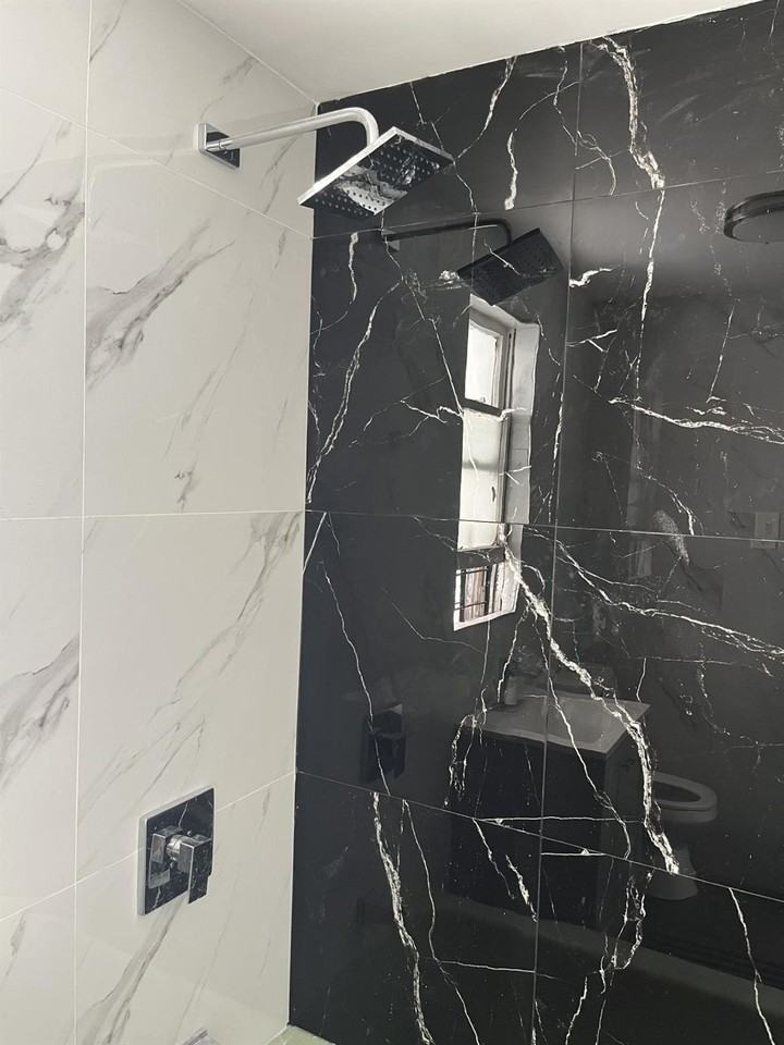 1911 Matthews Ave - Photo 3 of 5