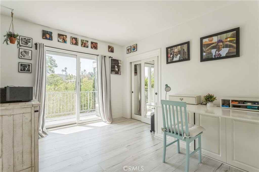 4922 Escobedo Dr - Photo 6 of 15