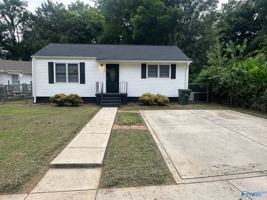 featured image of 300 N Plymouth Rd Nw