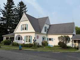 featured image of 154A Whitneyville Rd