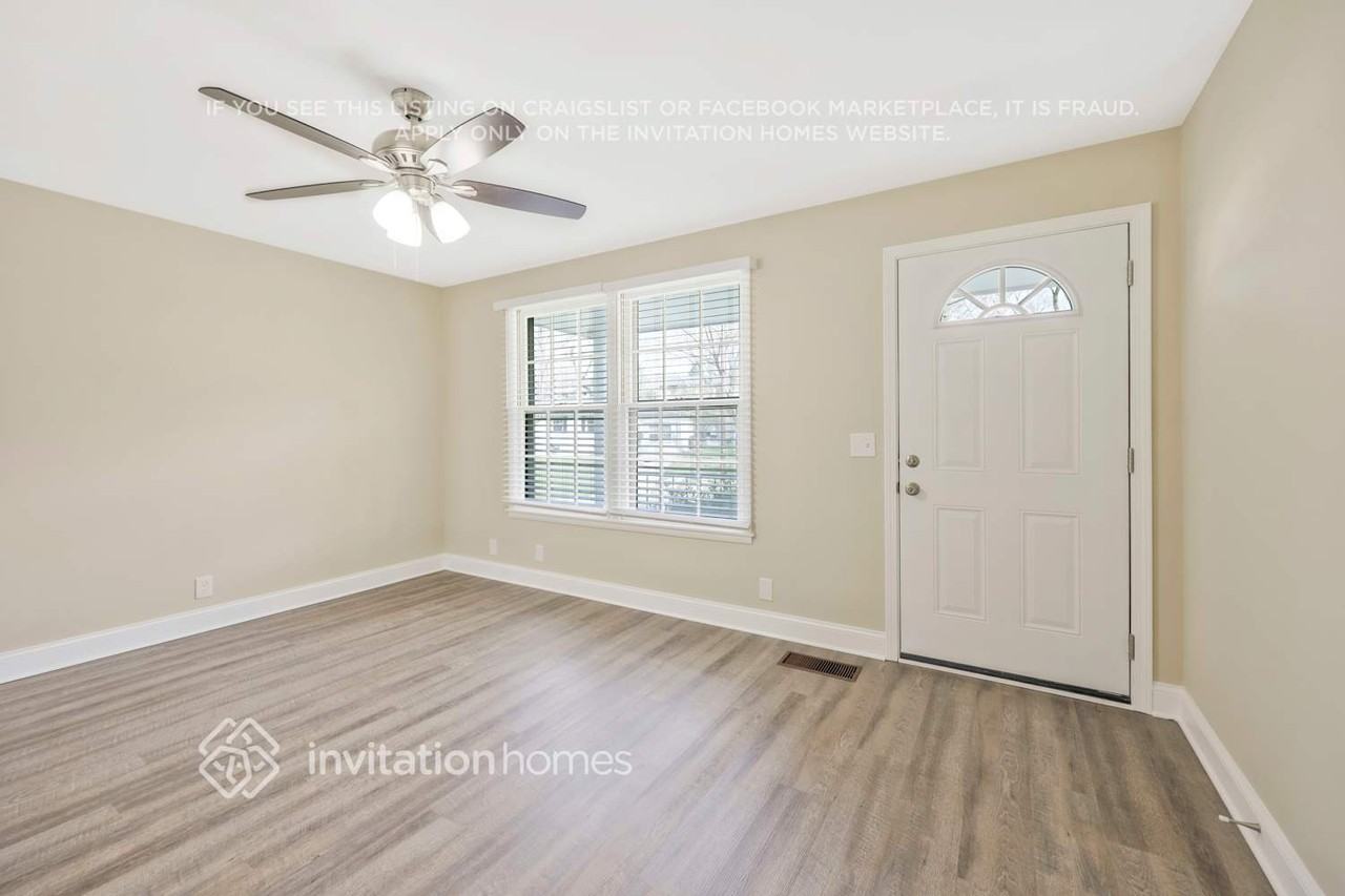 709 Bowfield Ct - Photo 2 of 24