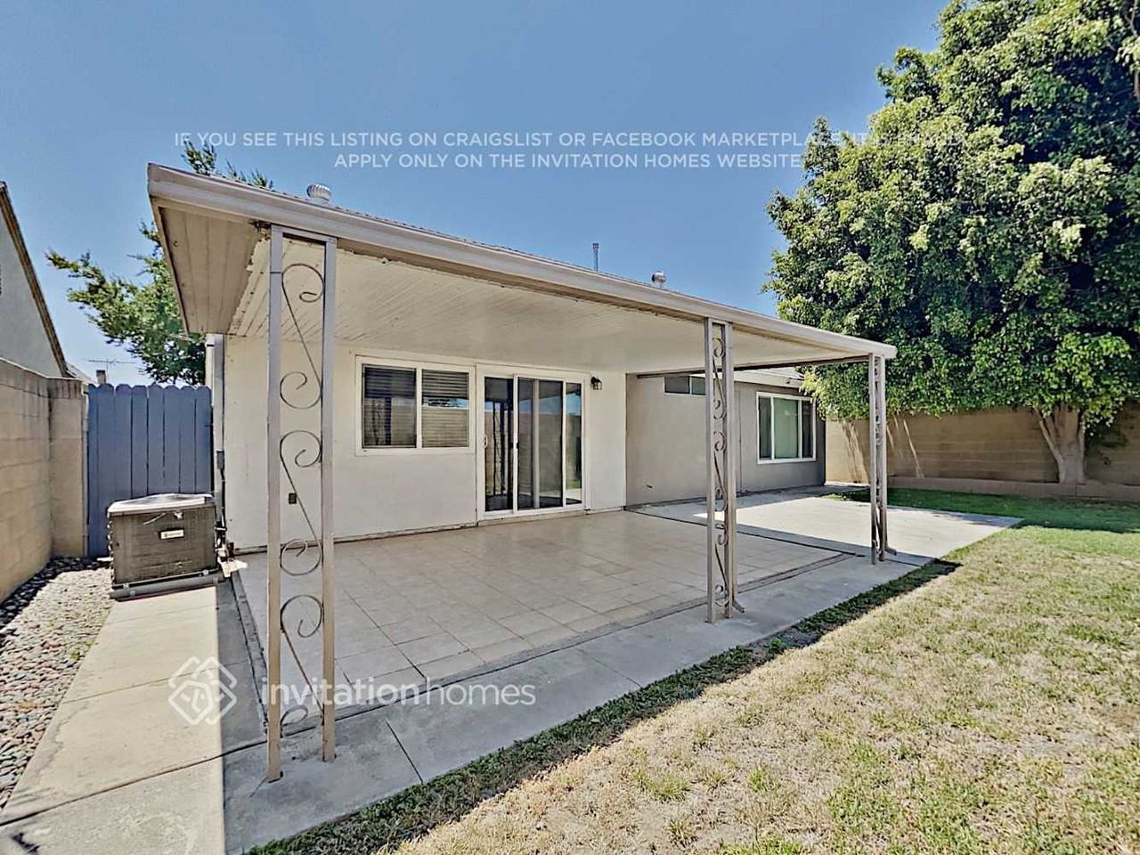 3137 E Lancaster Ave - Photo 3 of 4