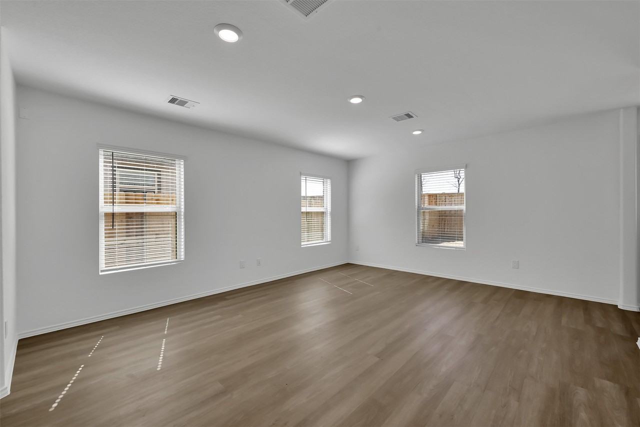 1714 Campos Ct - Photo 4 of 24