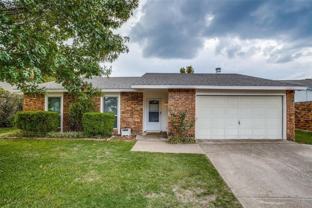 724 Meadow Mead Dr - Photo 1 of 1