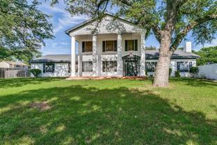 2 Linderhof Cir - Photo 1 of 1