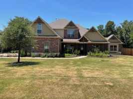 featured image of 7380 Granville Dr