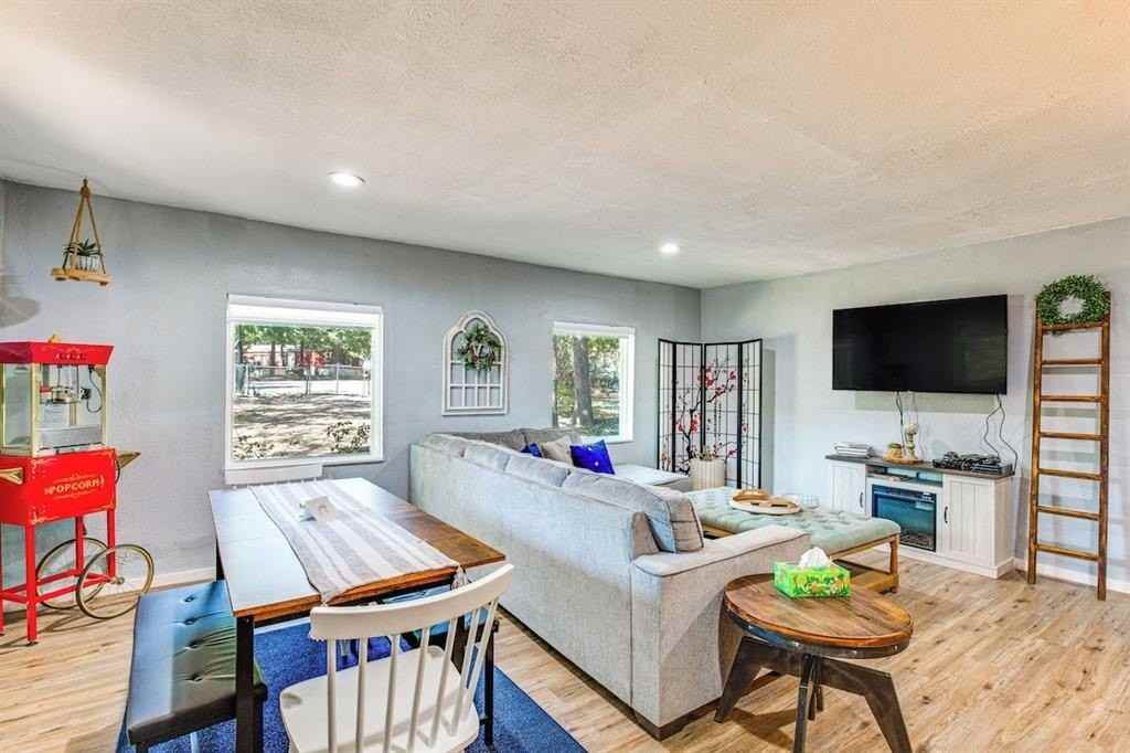 7110 Apache Cir - Photo 5 of 36