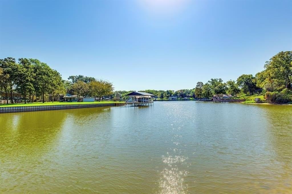 7110 Apache Cir - Photo 2 of 36