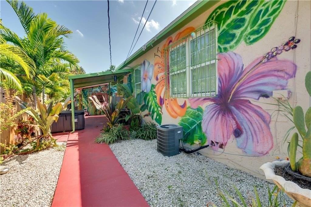 1870 Nw 19th St - Photo 3 of 25