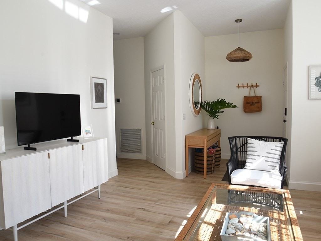 1415 Winding Oaks Cir W Unit A503 #A503 - Photo 2 of 27