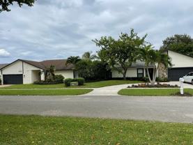 7360 San Sebastian Dr - Photo 1 of 1
