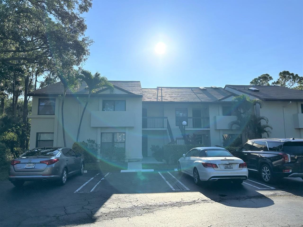 3101 Lucerne Park Drive - Photo 2 of 31