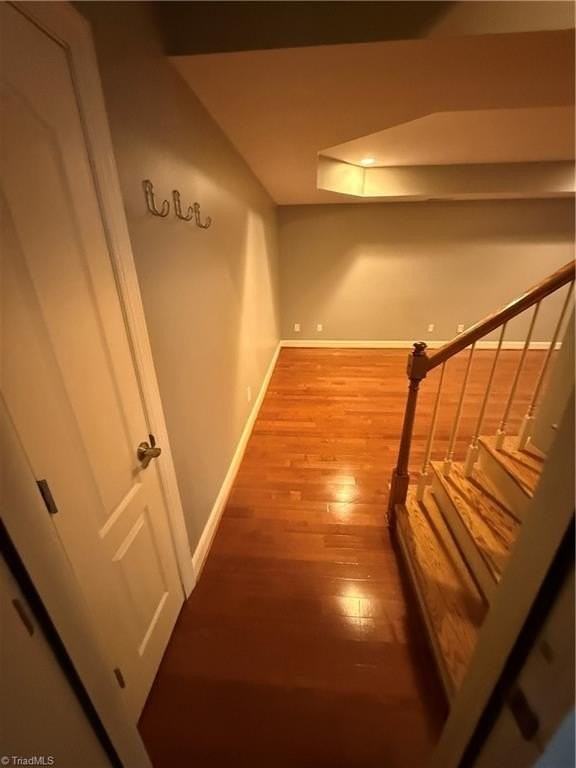 3712 Burbank Ln - Photo 6 of 38