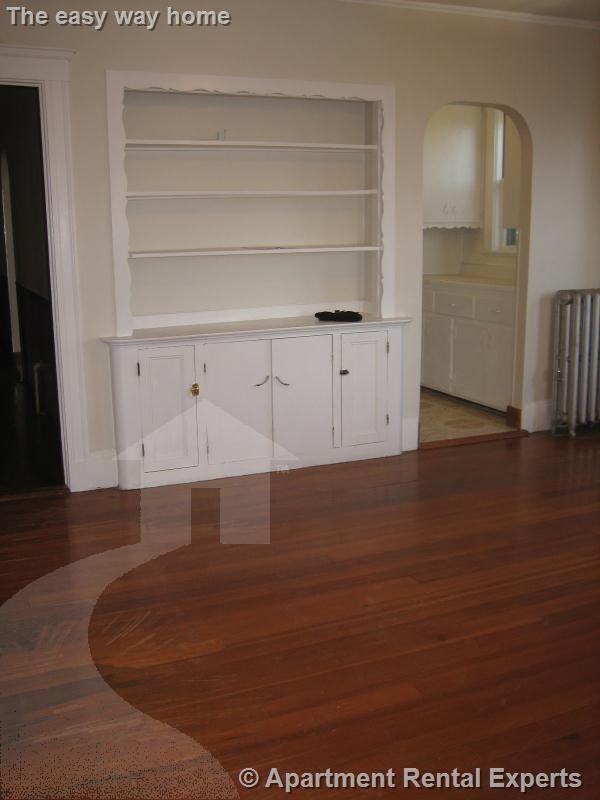 110 Sharon St #3 - Photo 2 of 9