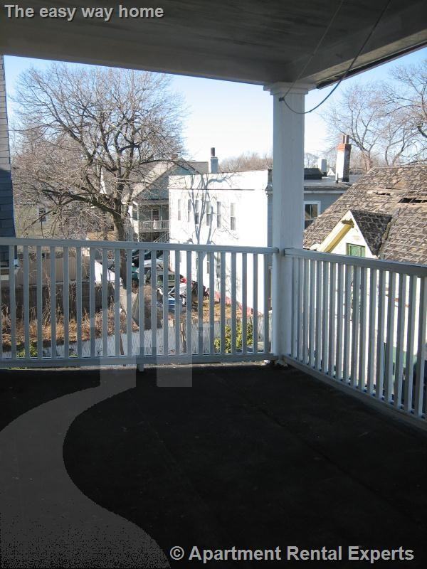 110 Sharon St #3 - Photo 4 of 9