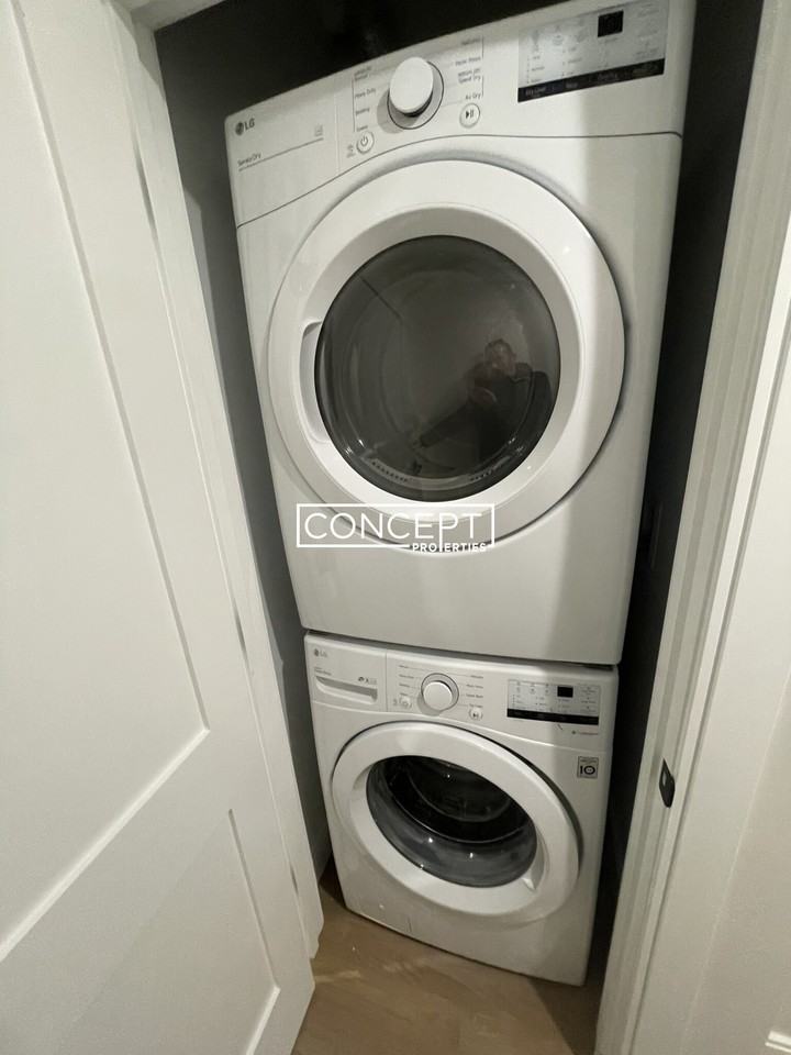 47 Englewood Ave #2 - Photo 7 of 17