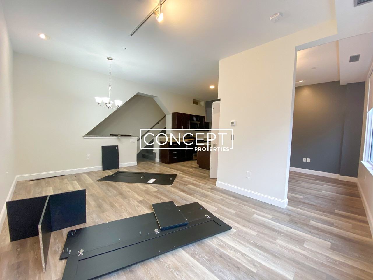 160 E Berkeley St #518 - Photo 5 of 13