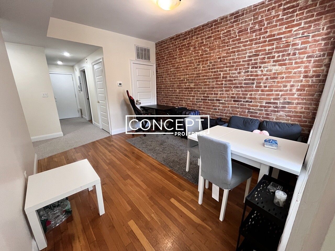 53 Ashford St #4 - Photo 6 of 17