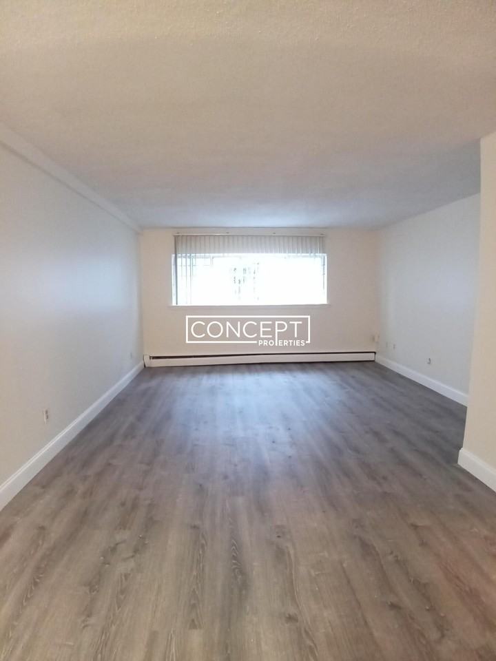 84 Gardner St #5B