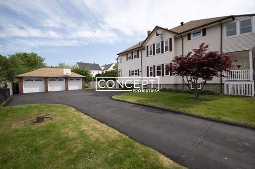 12 Eliot St #2 - Photo 3 of 10