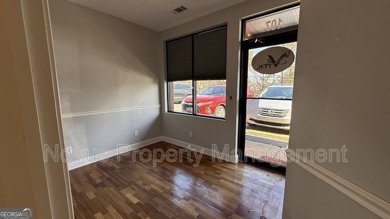 125 Commons Way #107 - Photo 4 of 16