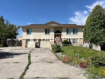 395 Hemlock Cir - Photo 1 of 1