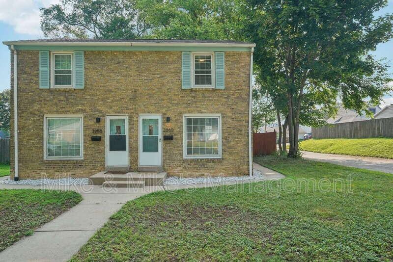 3860 S Brust Ave - Photo 2 of 35