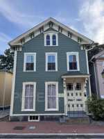 featured image of 32 Starr St