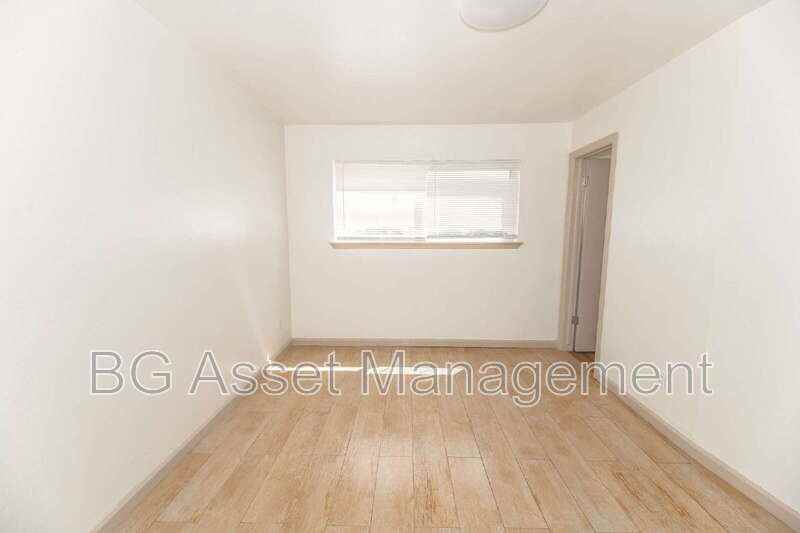 728 Darina Ave #9 - Photo 6 of 12