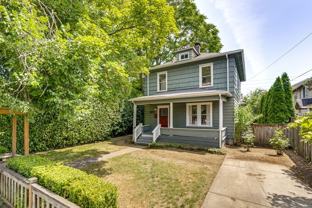 8052 Ne Couch St - Photo 1 of 1