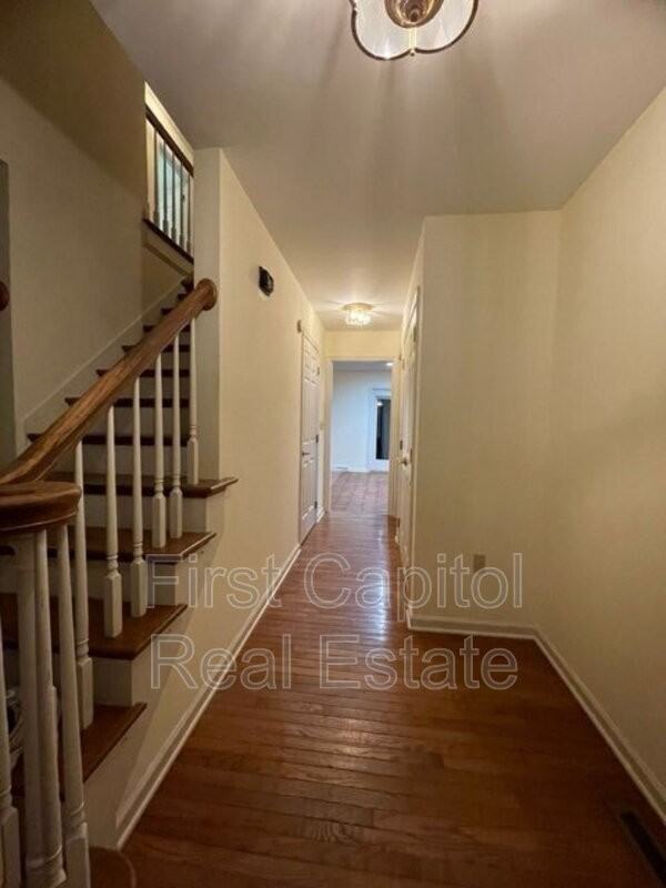 3608 Regency Ln - Photo 2 of 18