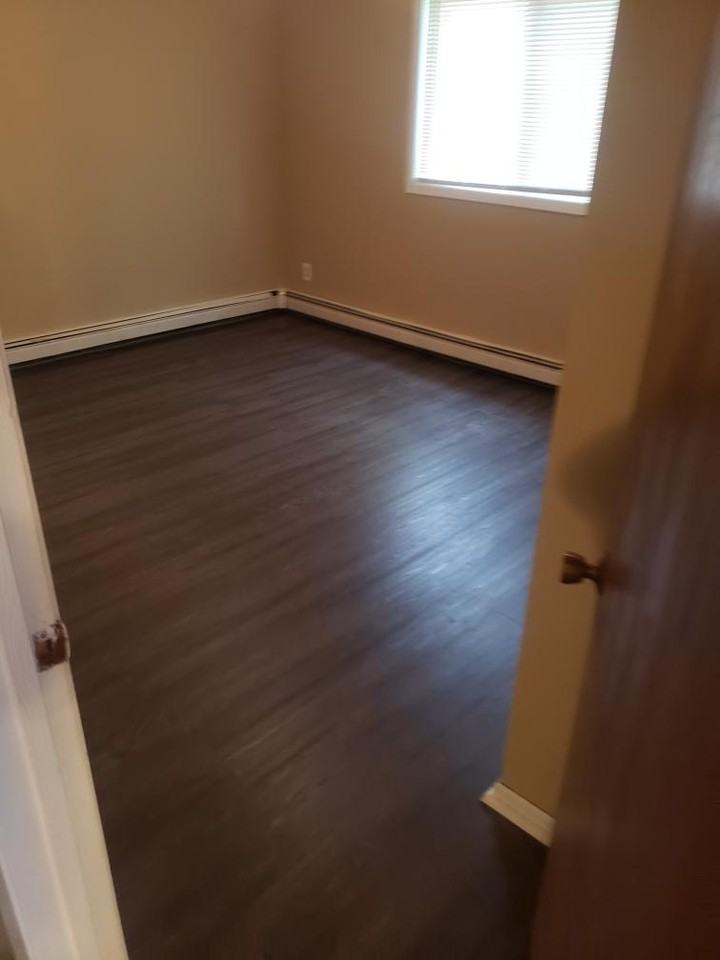 1513 7th Ave S #4 - Photo 4 of 5