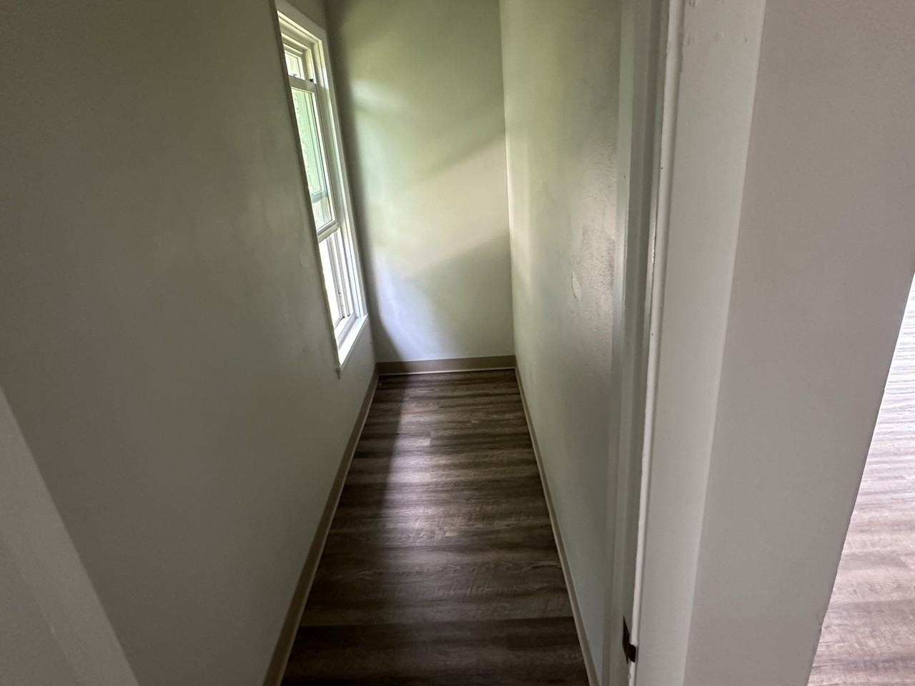 848 S Silver Lake St - Photo 2 of 17