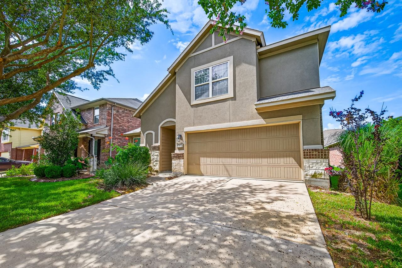 18214 Almond Place Lane - Photo 5 of 49