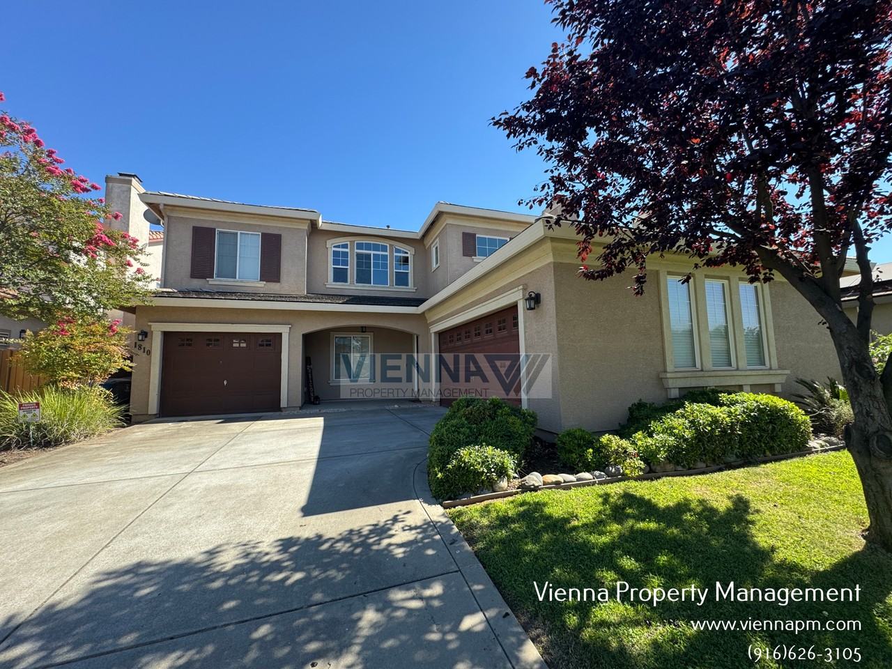 1810 Sea Side Ct - Photo 3 of 29