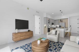 17071 W Dixie Hwy - Photo 1 of 1