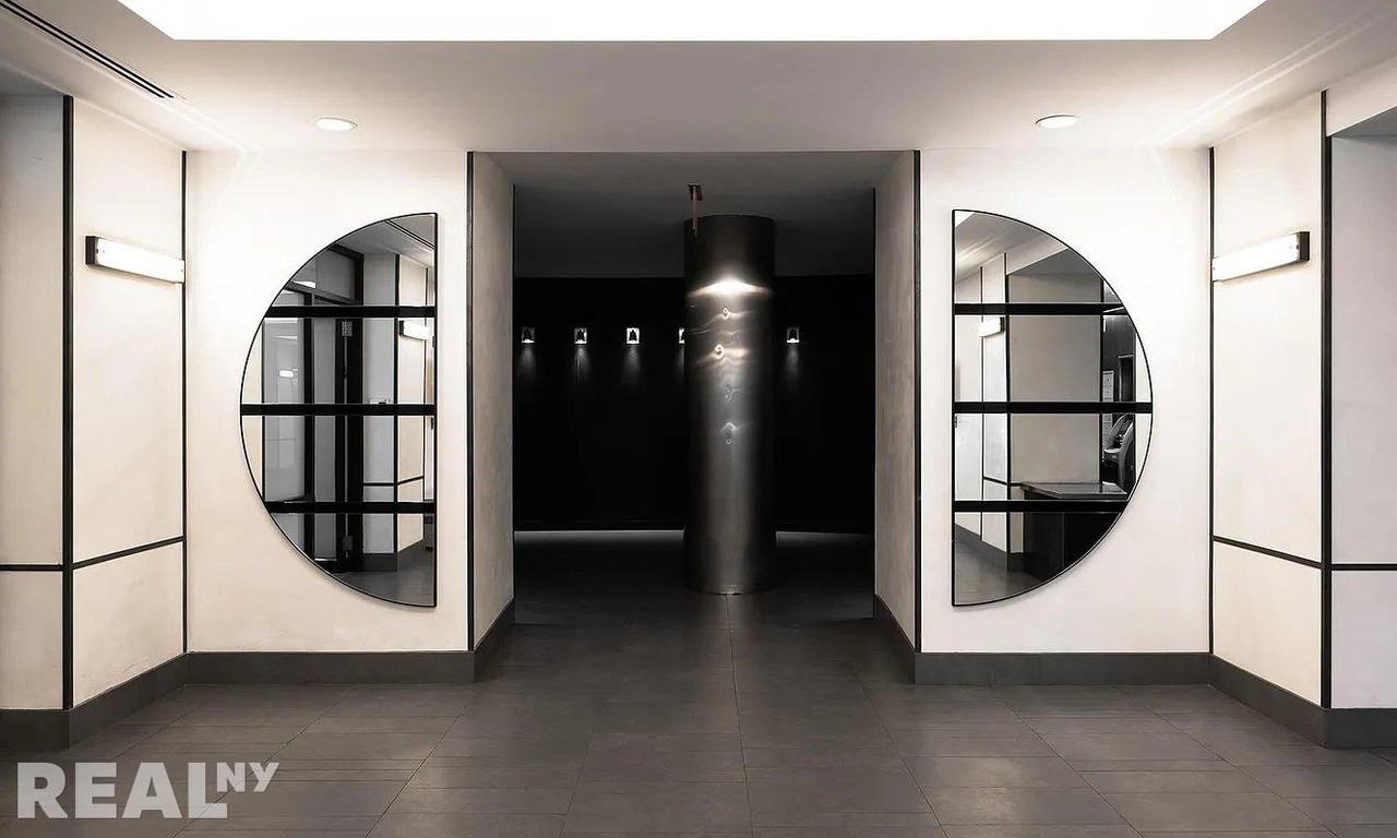 Horatio St #004U - Photo 6 of 7